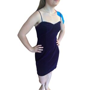 L.A. GLO Vintage Purple Velvet Bodycon Mini Dress Sweetheart Neck 7/8 Prom